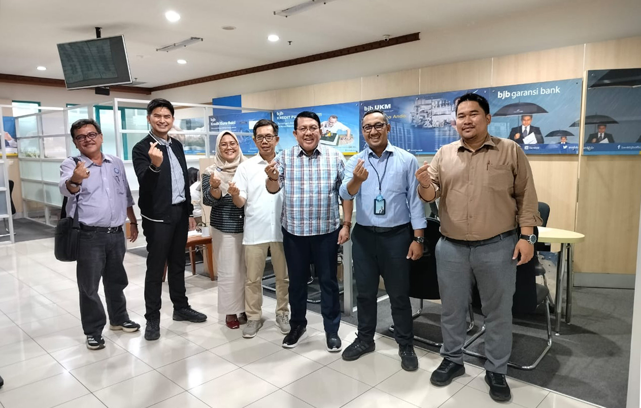 Audiensi ke Kantor Cabang BJB Kabupaten Bogor, Silaturahim dengan Pimpinan Cabang, diwakili oleh para Manager Pembiayaan UMKM dan lainnya.